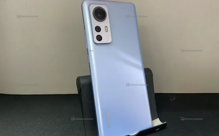 Xiaomi 12 8/128 ГБ