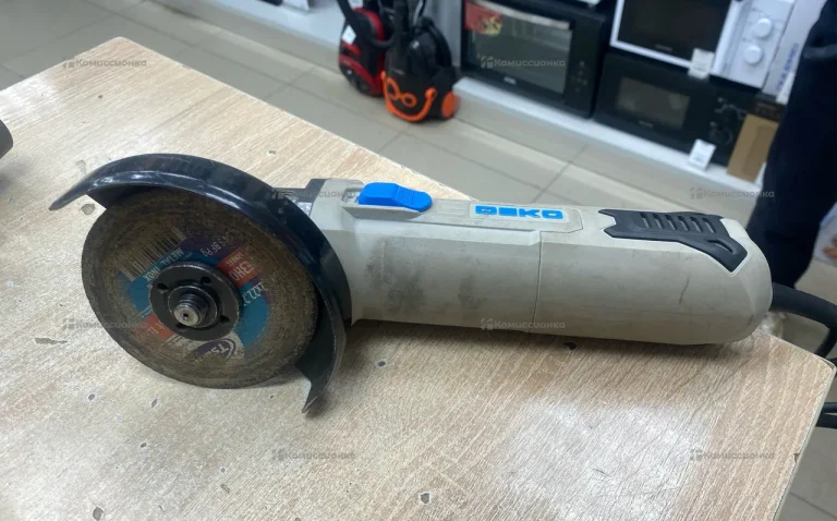 УШМ Deko DKAG1300 PRO