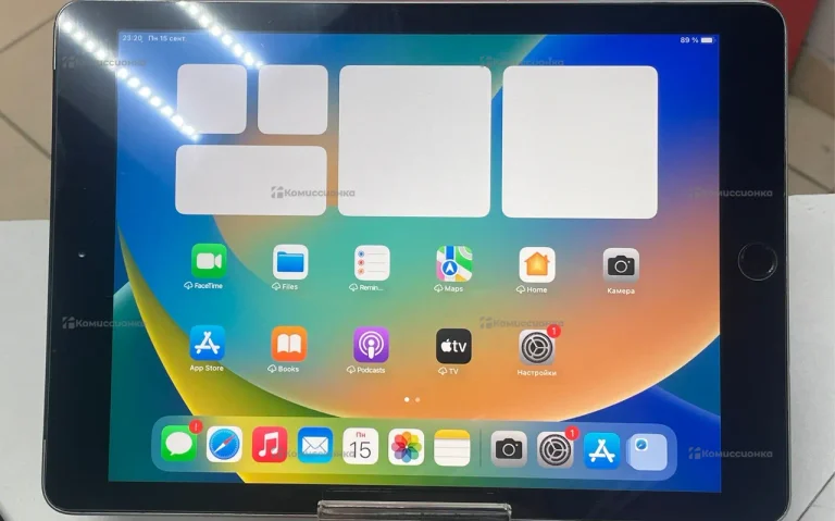 Планшет Apple iPad 5 2017 32GB