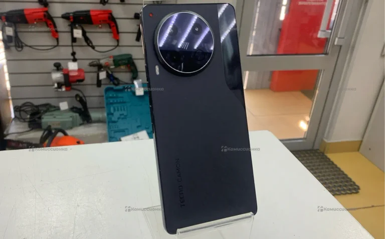 Tecno canon 30