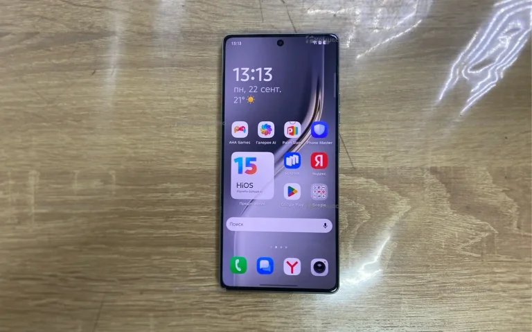 Tecno Camon 40 12/256Gb