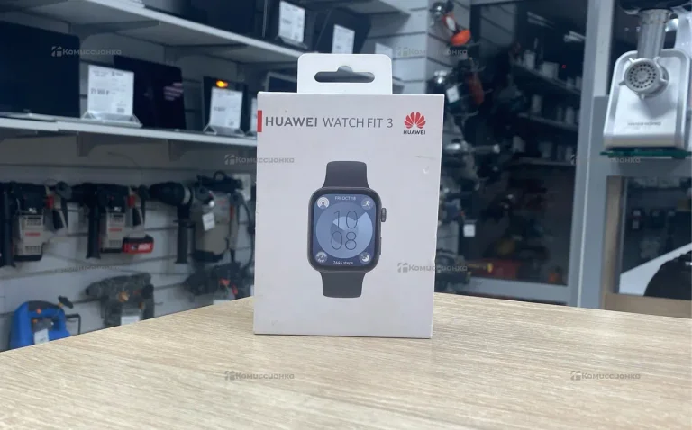 Часы  Huawei Watch fit3