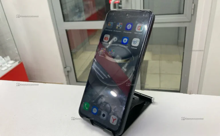 Tecno Spark 30C 4/128 ГБ