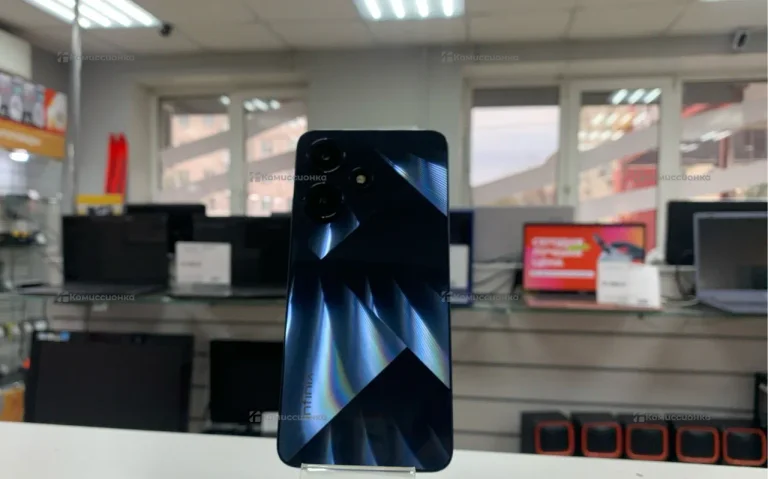Infinix Hot 30i 4/64 ГБ