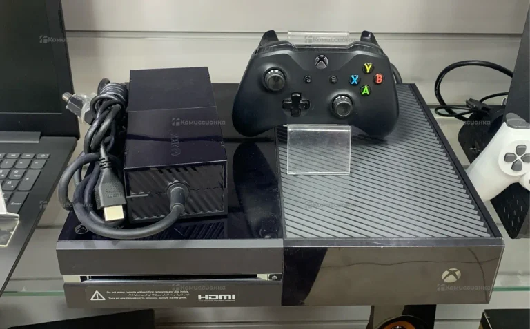 Приставка Xbox One 500Gb
