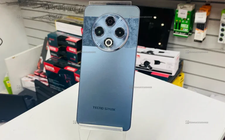 Tecno Spark 30 8/128 ГБ