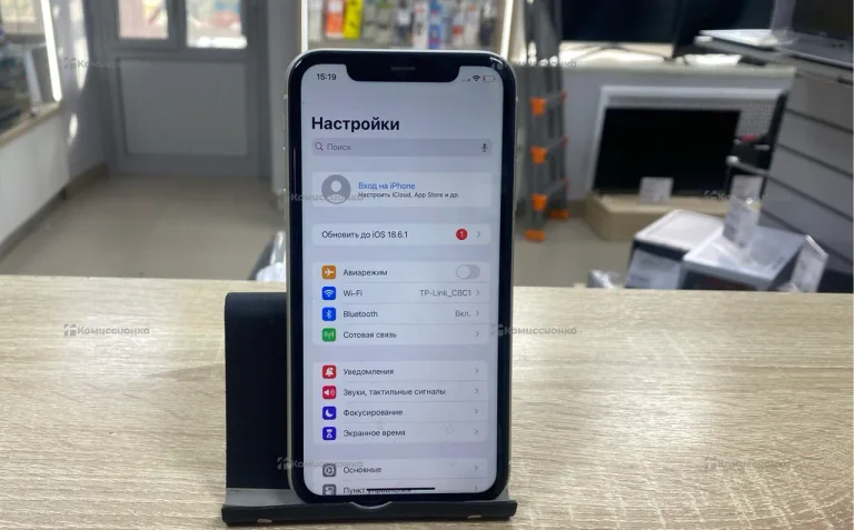 Apple IPhone 11 64Gb
