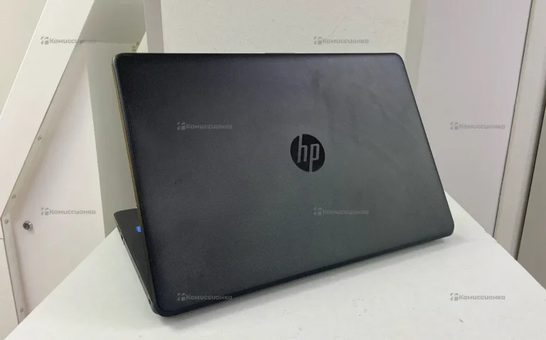 Ноутбук HP 15-ra029ur