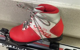 Купить Лыжы Nordwai с ботинкам(34р) 160см б/у , в Самара Цена:1990рублей