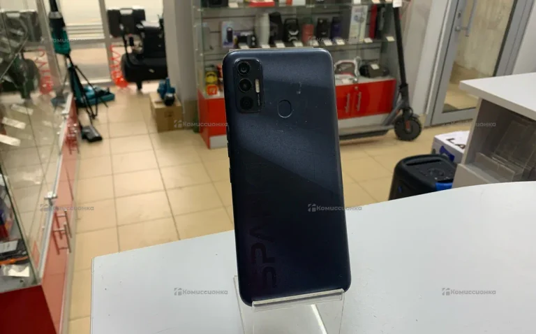 Tecno Spark 7 4/64 ГБ