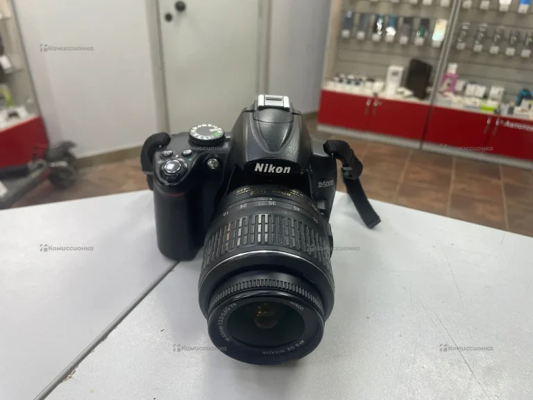 Фотоаппарат  Nikon D5000