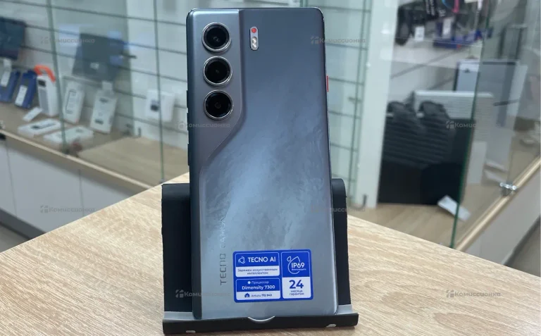 Tecno CAMON 40 Pro 5G 8/256 Гб