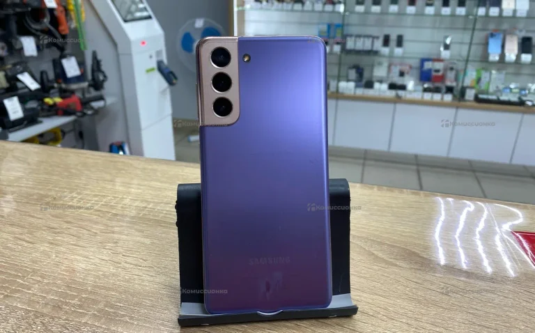 Samsung Galaxy S21 5G 8/128 ГБ