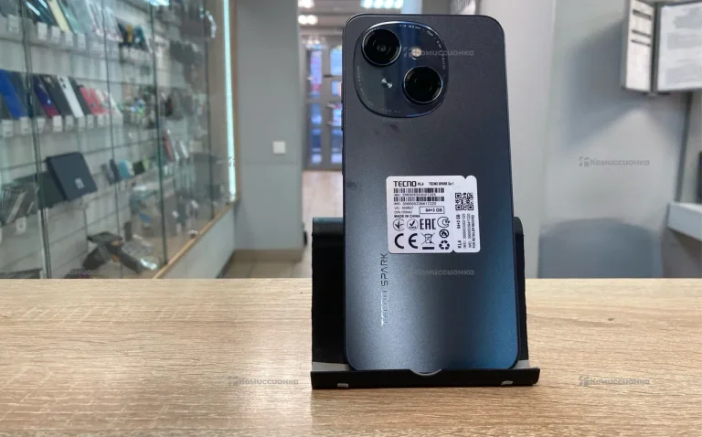 Tecno Spark Go 2 4/128 ГБ