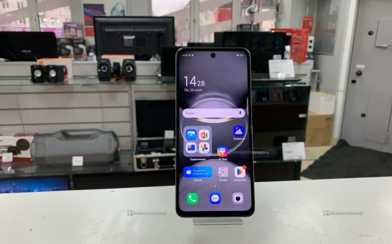 Tecno Spark 30 8/256 ГБ