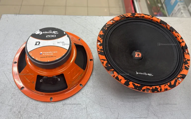 Колонки DL Barracuda 200