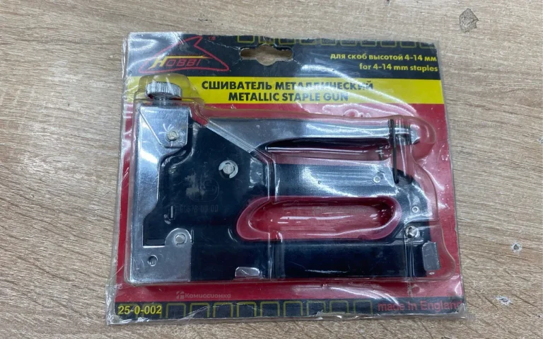 степлер для мебели staple gun