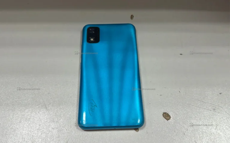 Itel A17 1/16 ГБ