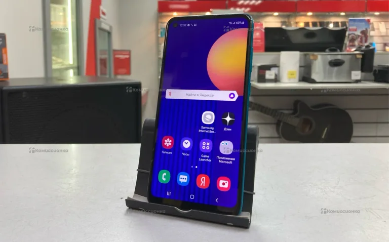 Samsung Galaxy M11 3/32 ГБ