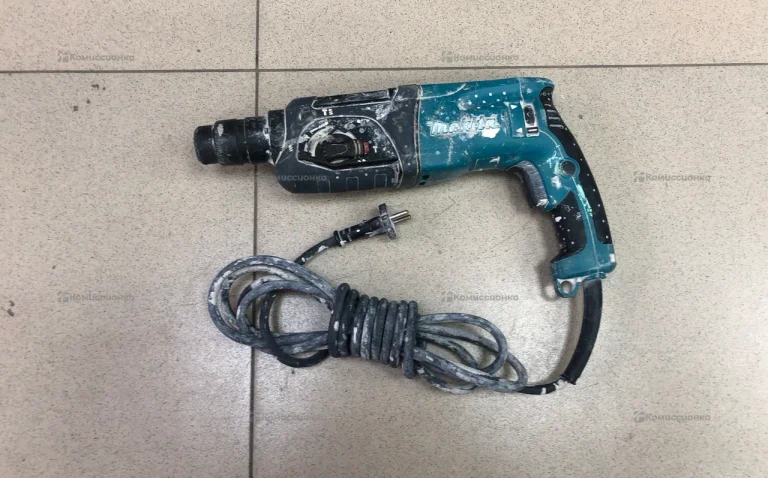 Перфоратор makita HR2470