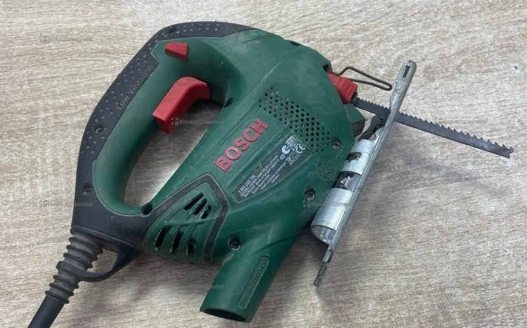 Электролобзик Bosch PST 650