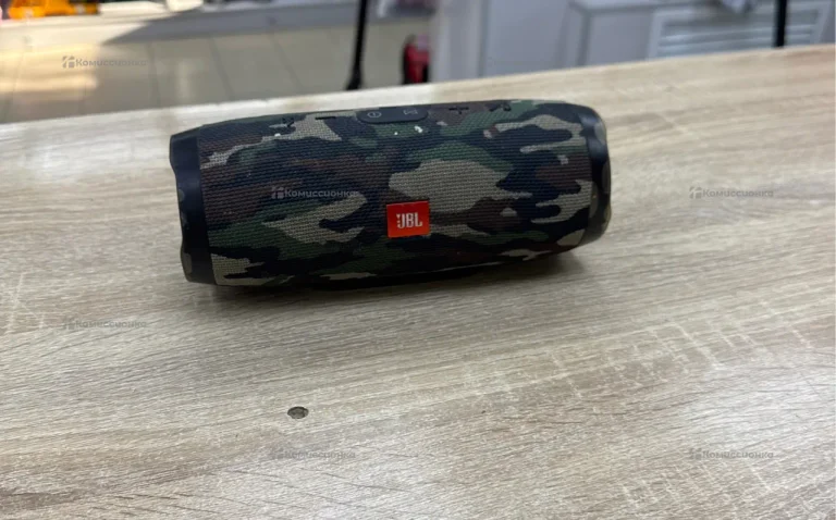 Колонка JBL Charge 3