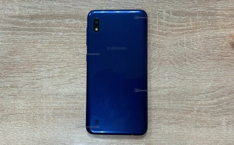 Samsung Galaxy A10 2/32 ГБ