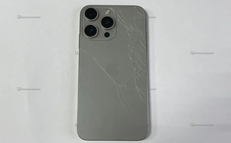 Apple iPhone XR 3/128 ГБ