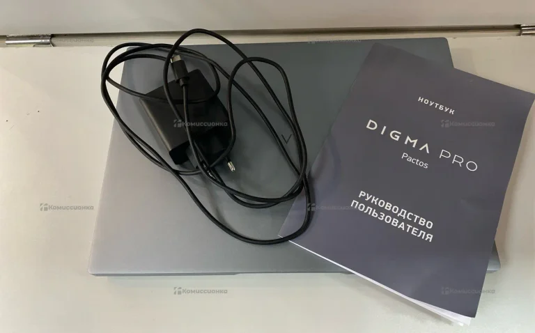 Ноутбук  Digma Pro