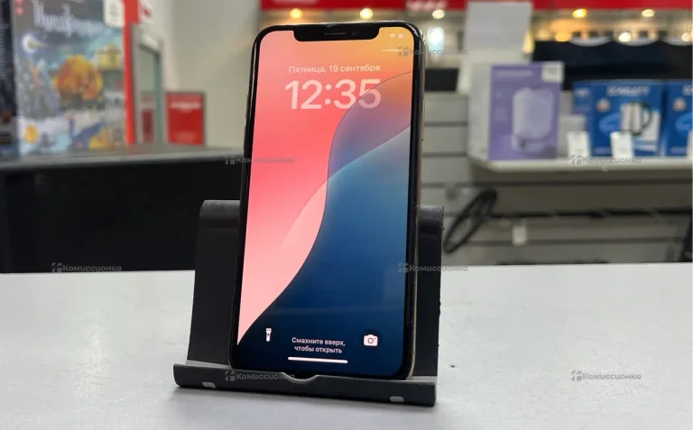 Apple iPhone XS 4/256 ГБ