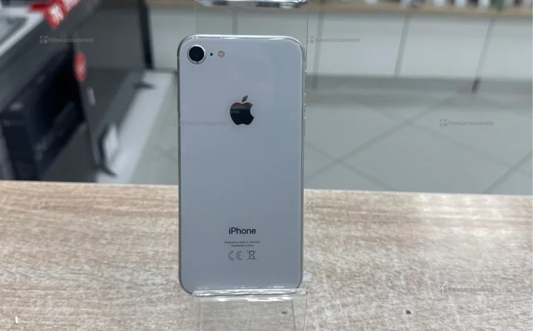 Apple iPhone 8 2/64 ГБ