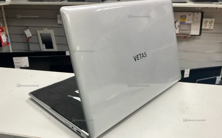 Ноутбук Eii P142