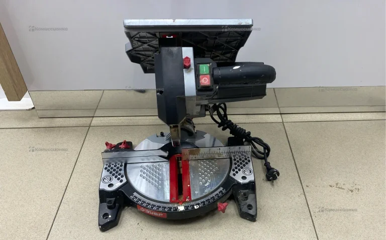 торцовочная пила Зубр зптк-210-1500