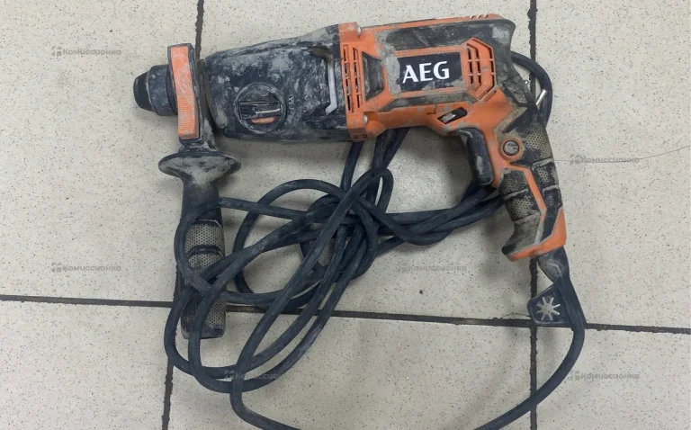 Перфоратор AEG KH 24 IE