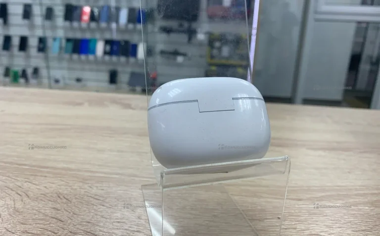 Наушники  белые