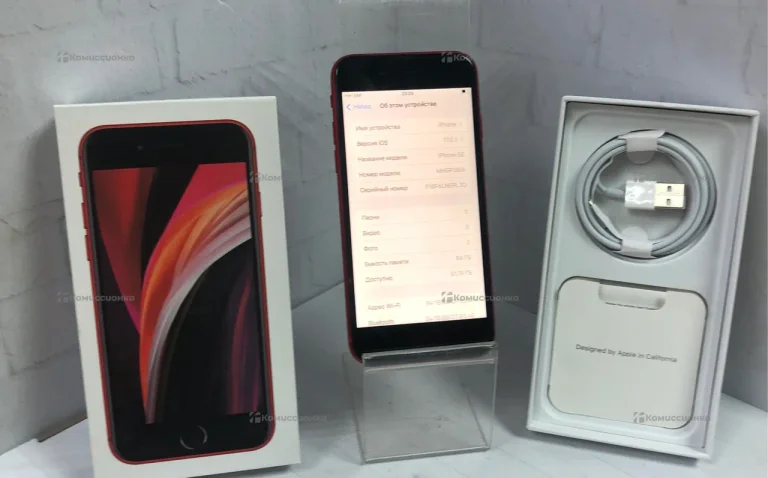 Apple iPhone SE (2020) 3/64 ГБ