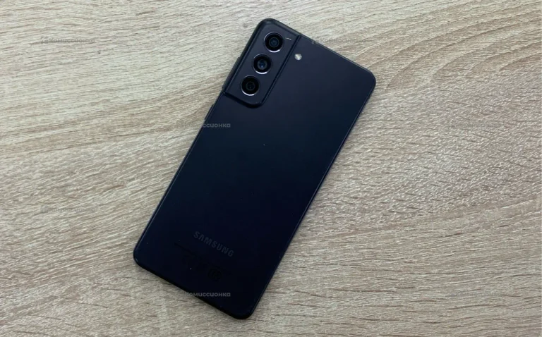 Samsung Galaxy S21 FE 6/128 ГБ