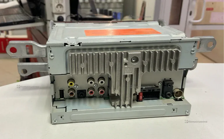 Автомагнитола Pioneer MVH-AV290BT