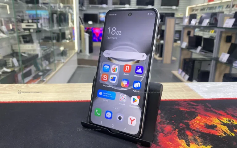 Tecno Spark 30C 4/128 ГБ