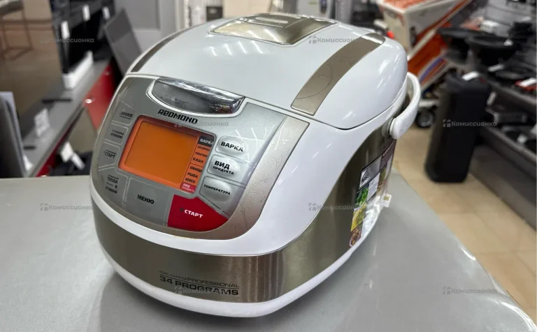 Мультиварка Redmond RMC-4502
