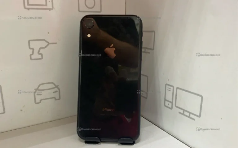 Apple iPhone XR 3/64 ГБ