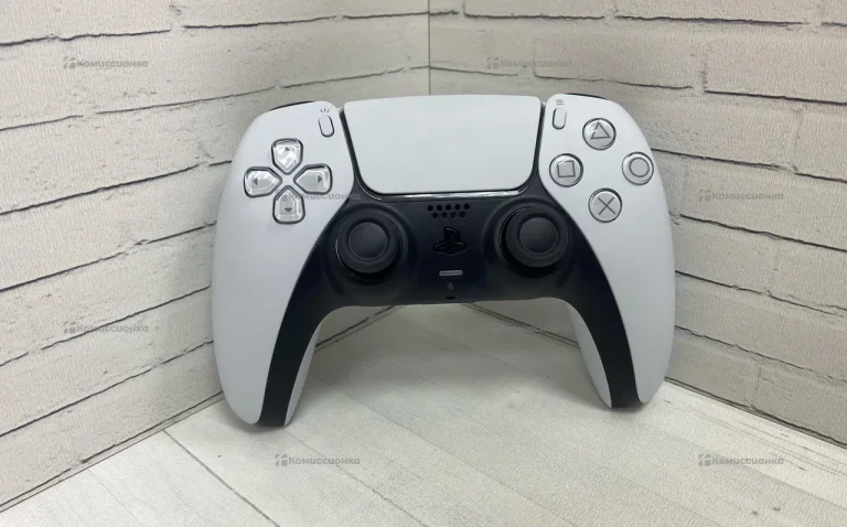 Sony” Джостик на PS5