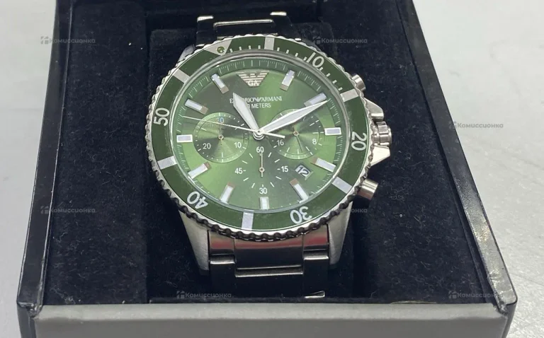 Часы  Emporio Armani