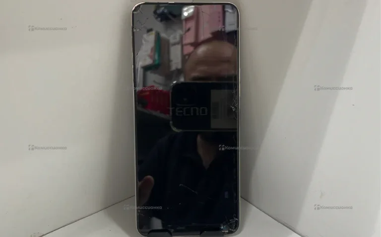 Tecno Camon 18P 8/128gb