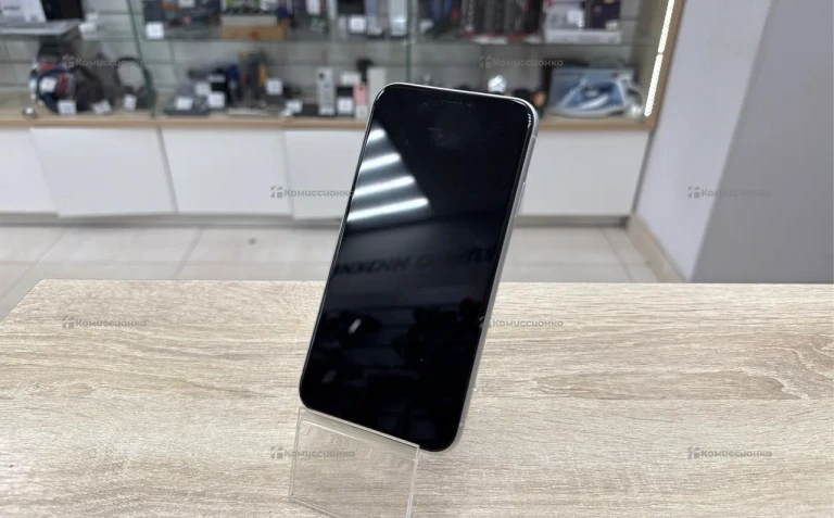 Apple iPhone XR 128Gb