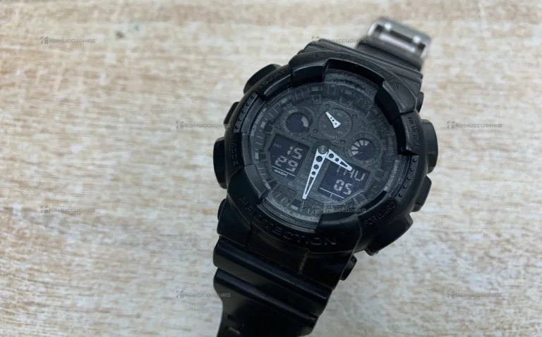 Часы Casio G-Shock GA-100