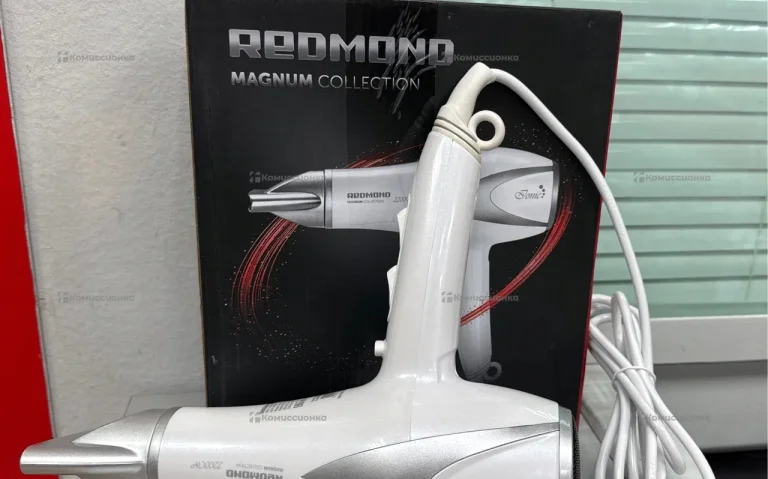 Фен  Redmond RF-539