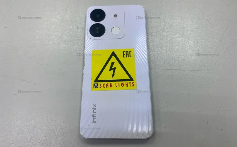 Infinix Smart 7 HD 2/64 ГБ