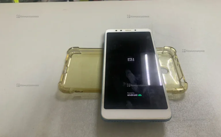 Xiaomi Redmi 5 2/16 ГБ