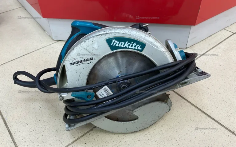 Дисковая пила makita 5008MG
